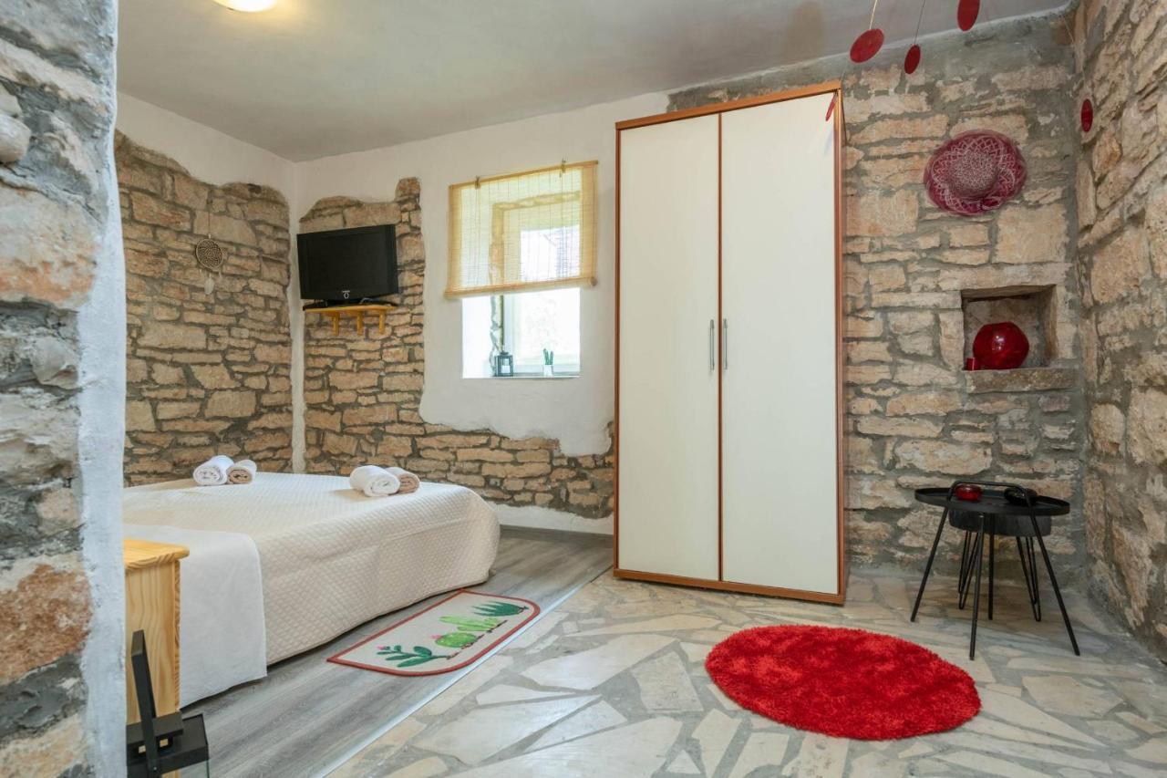 Holiday House Ruba Marčana Kültér fotó